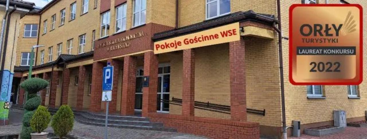 Pokoje Goscinne W Wse 比亚韦斯托克 外观 照片